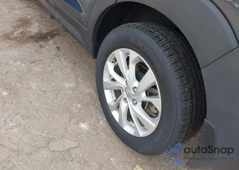 2020 Hyundai Tucson Value z USA, uszkodzony, nr VIN KM8J3CA48LU255244